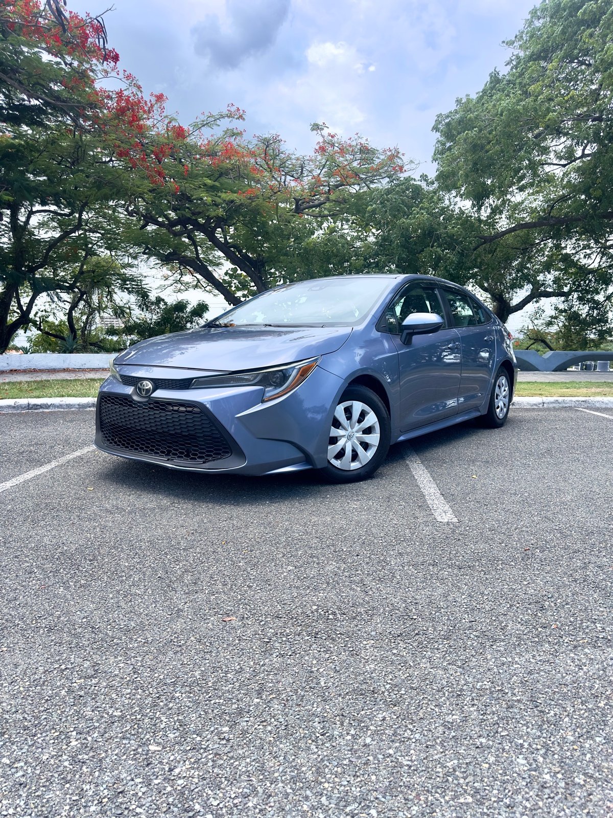 Toyota Corolla LE 2020 en venta - vista principal