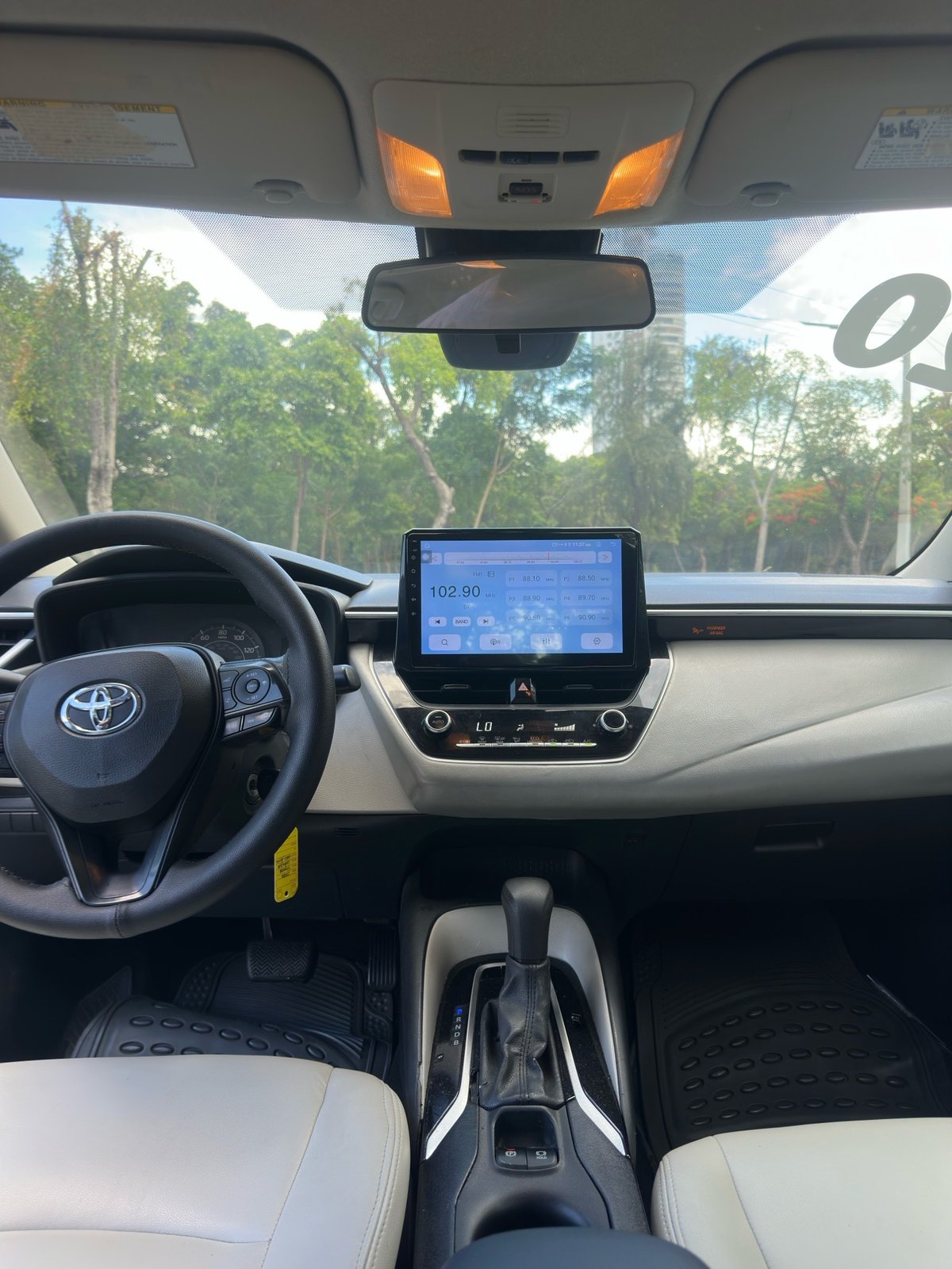 Toyota Corolla LE 2020 - foto 11 de 11