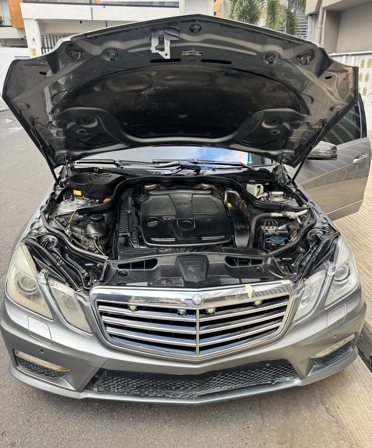 Mercedes Benz E 350 4 MATIC 2013 - foto 12 de 12