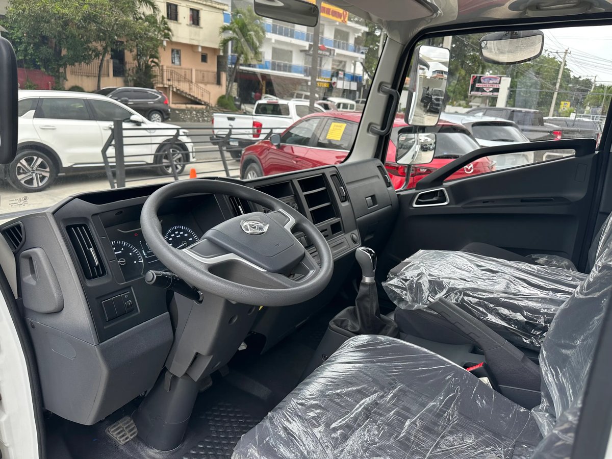 Maxus C300 14 pies 2027 - foto 6 de 6
