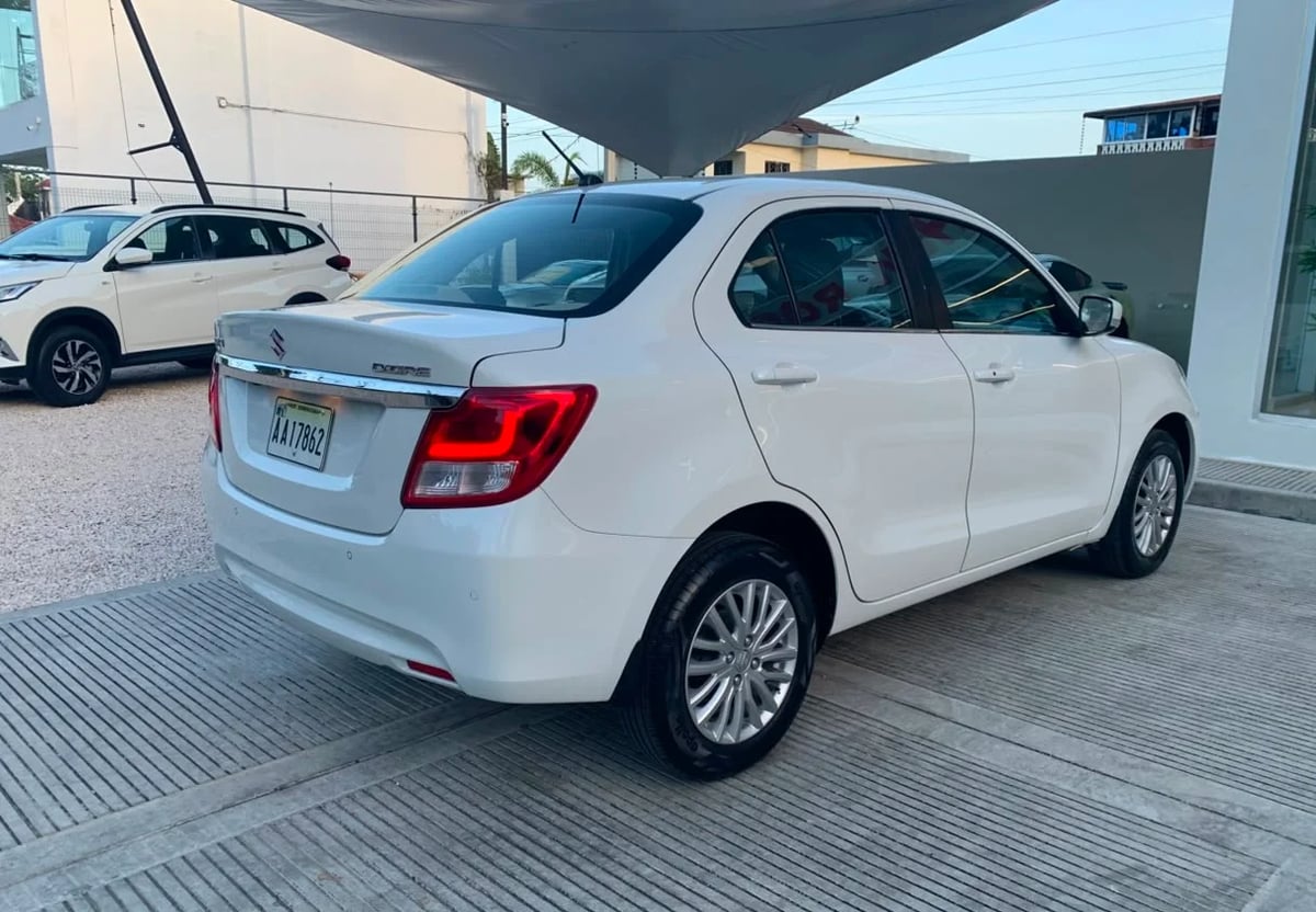 Suzuki Dzire GLX 2024 - foto 2 de 8