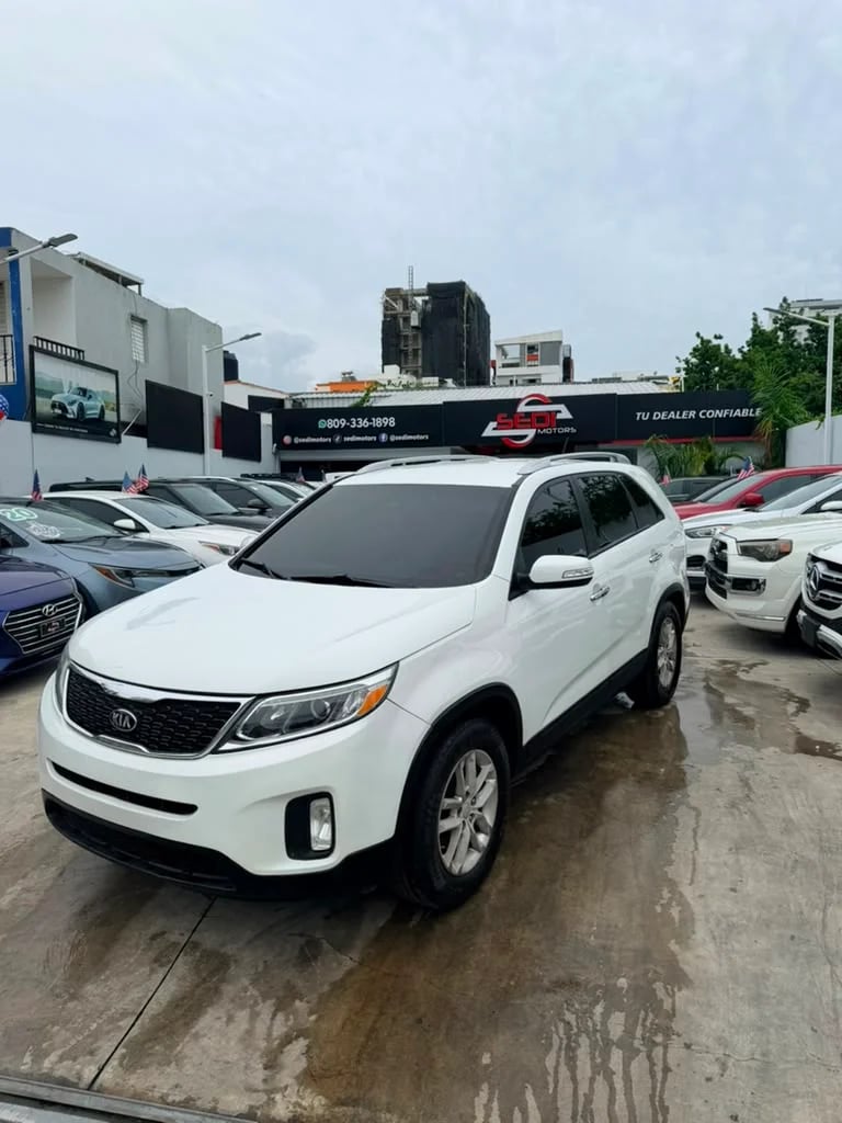 Kia Sorento LX 2014 en venta - vista principal