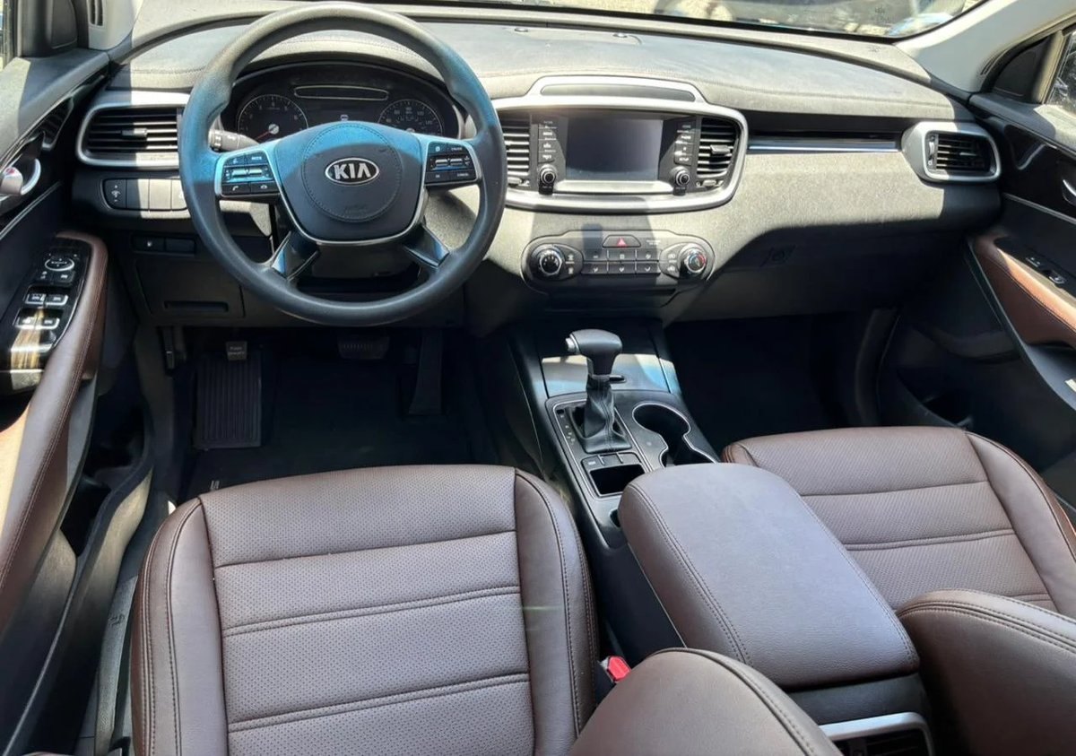 Kia Sorento LX 2020 - foto 4 de 4