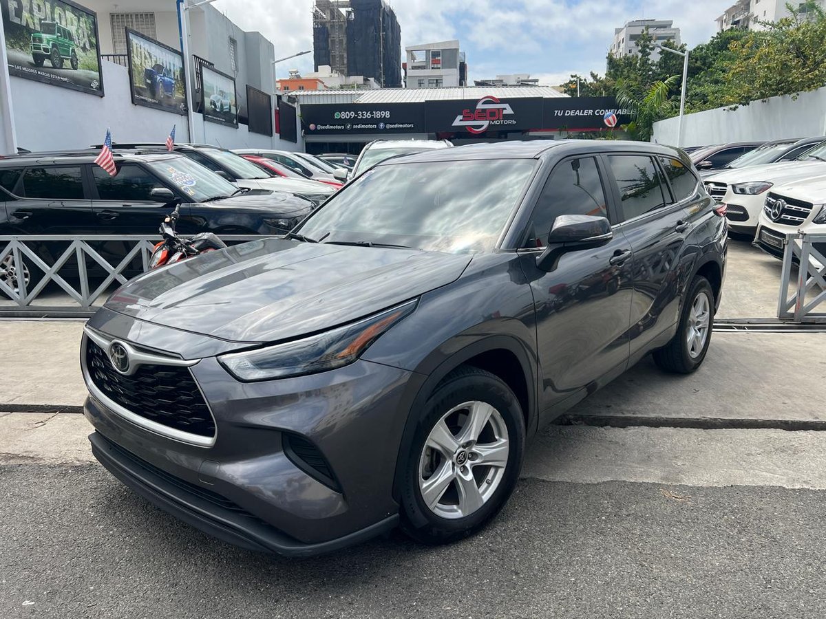 Toyota Highlander LE 2023 en venta - vista principal