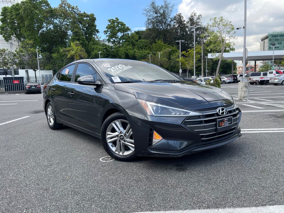 Hyundai Elantra SEL 2020 - foto 2 de 12