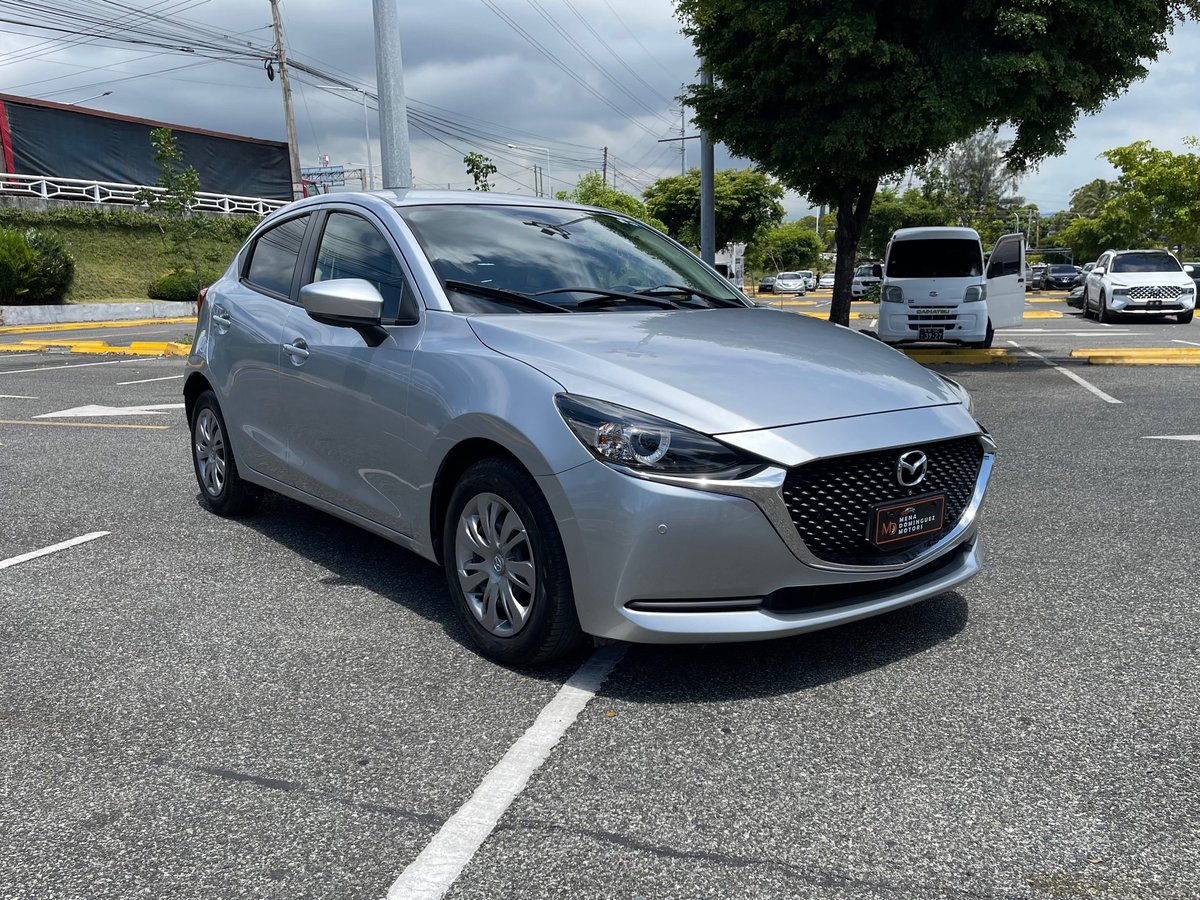 Mazda 2 2020 - foto 2 de 12