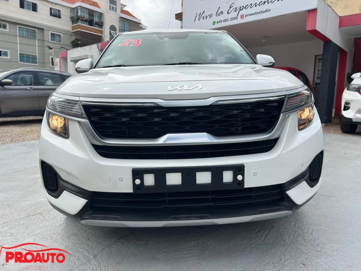Kia Seltos 2023 - foto 2 de 10