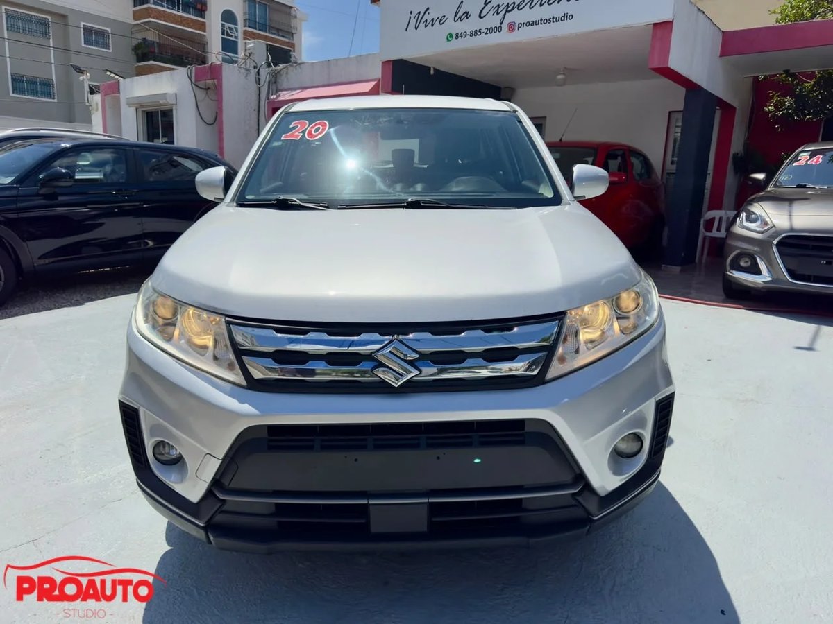 Suzuki Vitara 2020 - foto 2 de 10