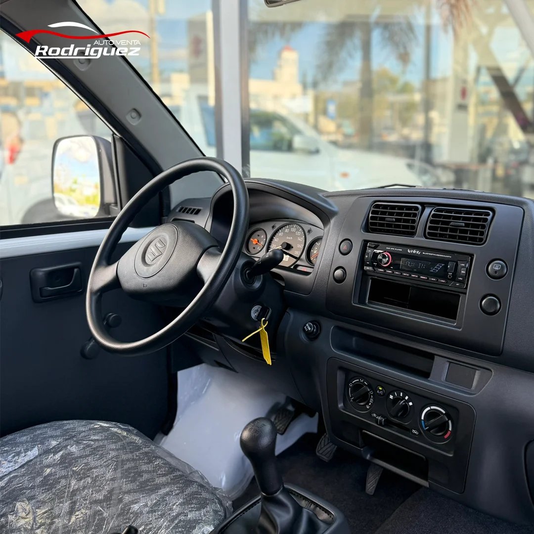 Suzuki APV Carga 2025 - foto 2 de 6