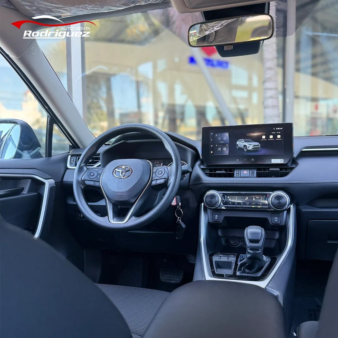 Toyota RAV4 LE 2025 - foto 2 de 8