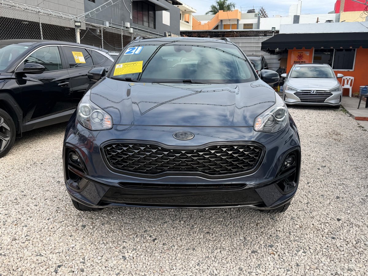 Kia Sportage Nightfall 2021 - foto 2 de 11