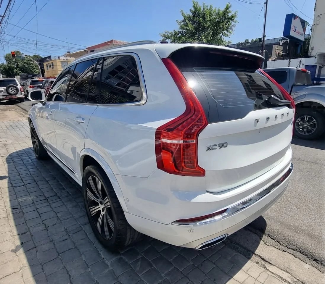 Volvo XC90 Inscription T6 2021 - foto 2 de 12