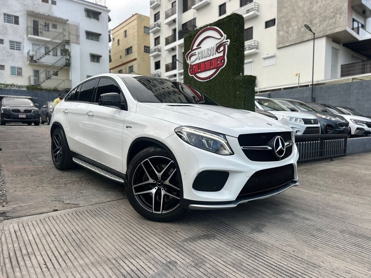 Mercedes Benz GLE 43 AMG 2019 - foto 2 de 11