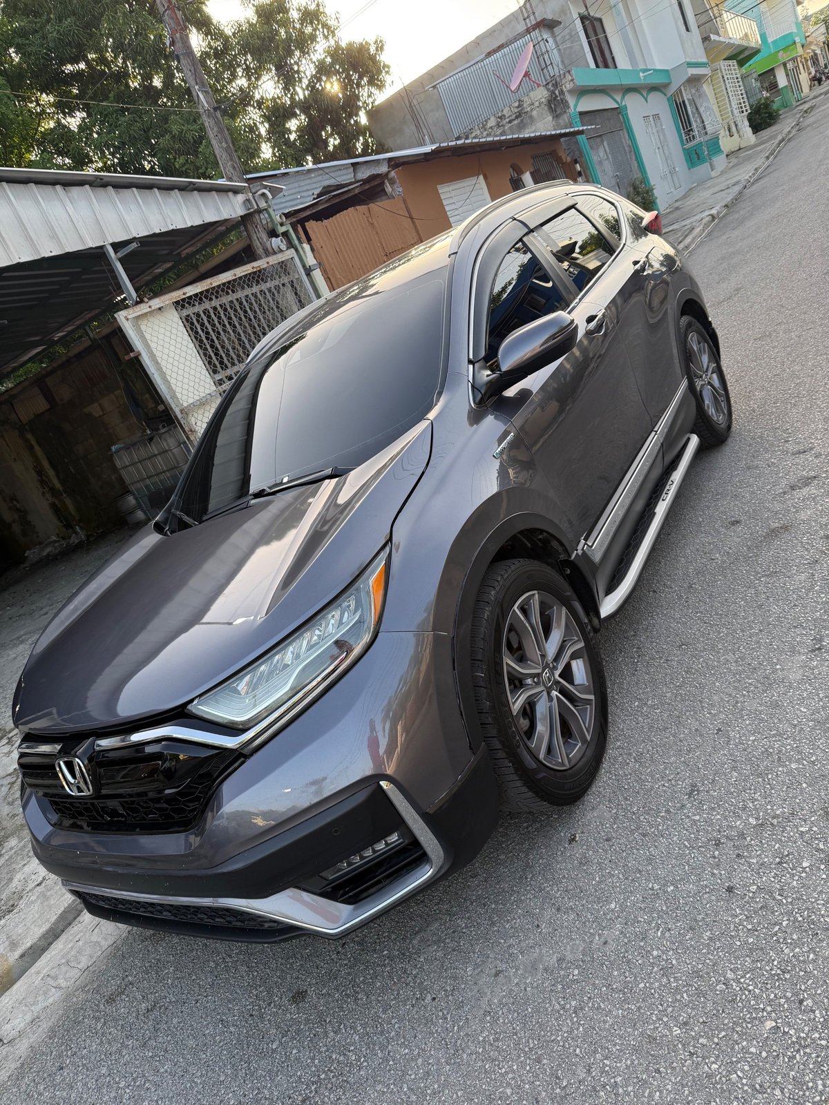 Honda CR-V Touring Hybrid 2020 - foto 2 de 6