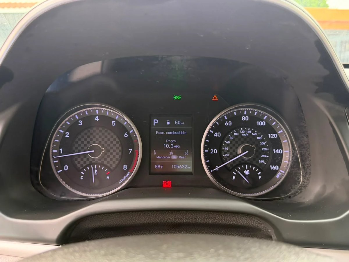 Hyundai Elantra SEL 2020 - foto 5 de 5
