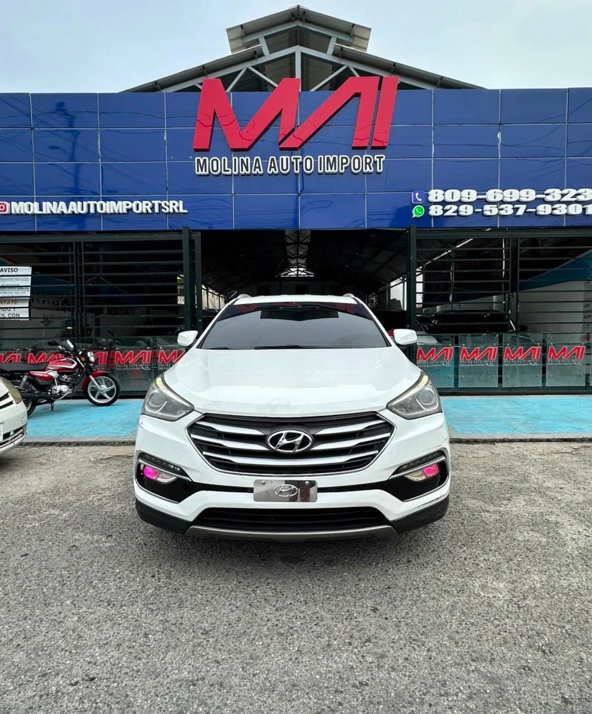 Hyundai Santa Fe SE 2017 - foto 2 de 5