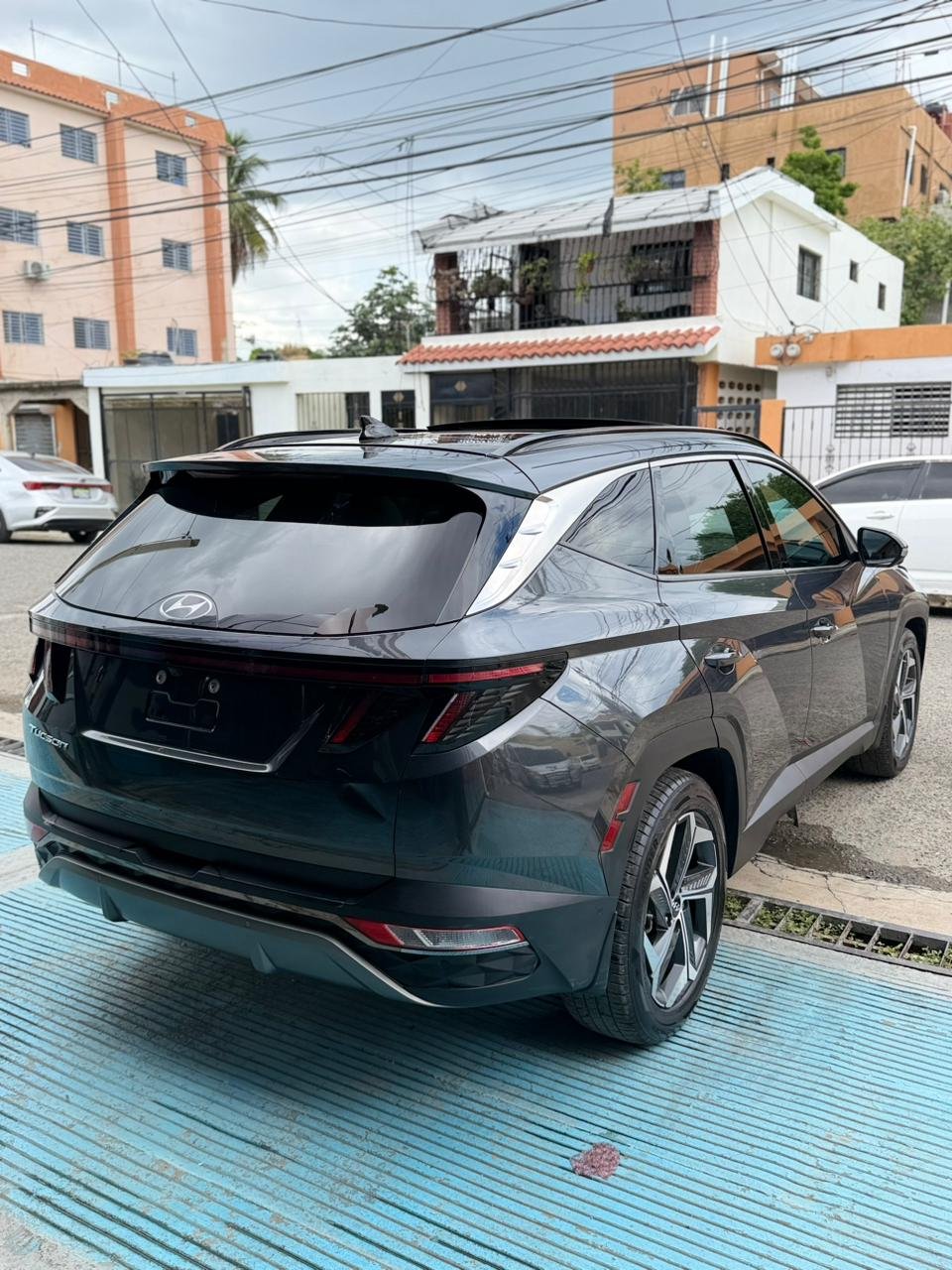 Hyundai Tucson LIMITED 2022 - foto 2 de 9