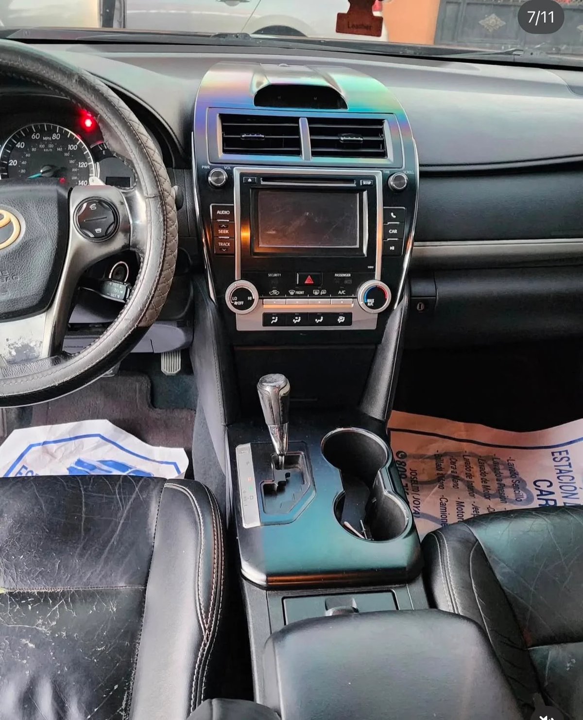 Toyota Camry SE 2012 - foto 5 de 5