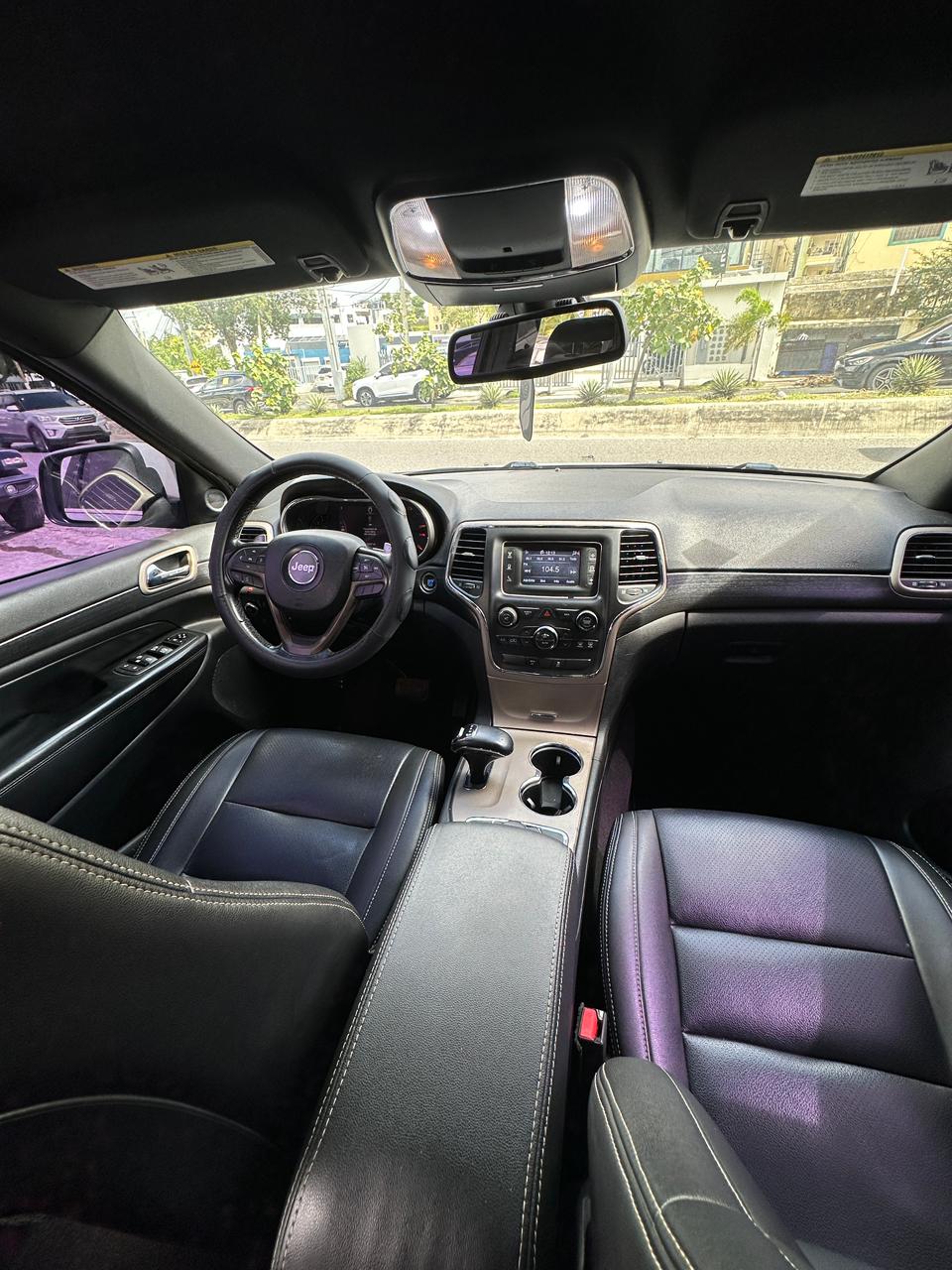 Jeep Grand Cherokee Laredo 2014 - foto 2 de 11