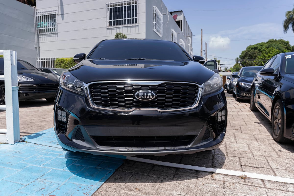 Kia Sorento L, LX, S 2019 - foto 2 de 12
