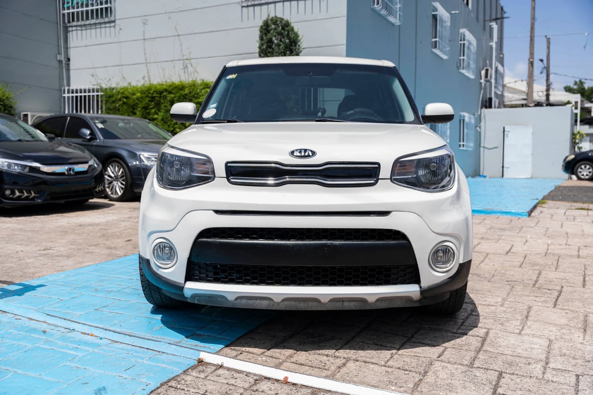Kia Soul Plus 2019 - foto 2 de 10