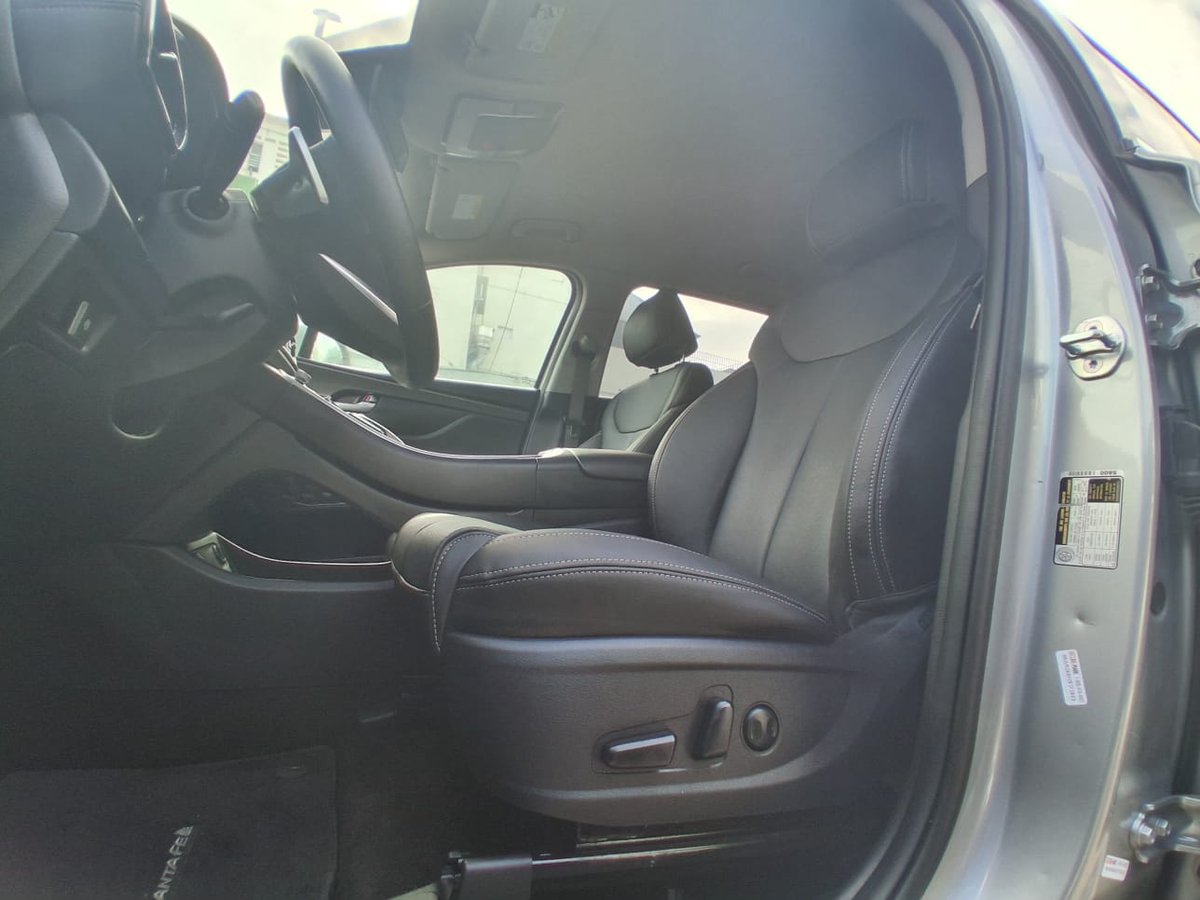 Hyundai Santa Fe SEL 2023 - foto 12 de 12