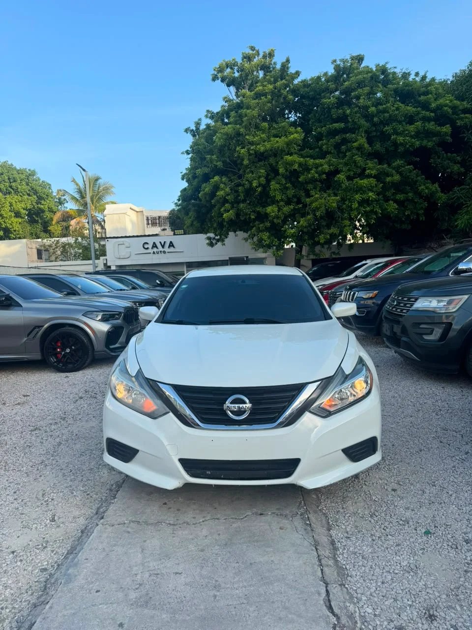 Nissan Altima SV 2017 - foto 2 de 10