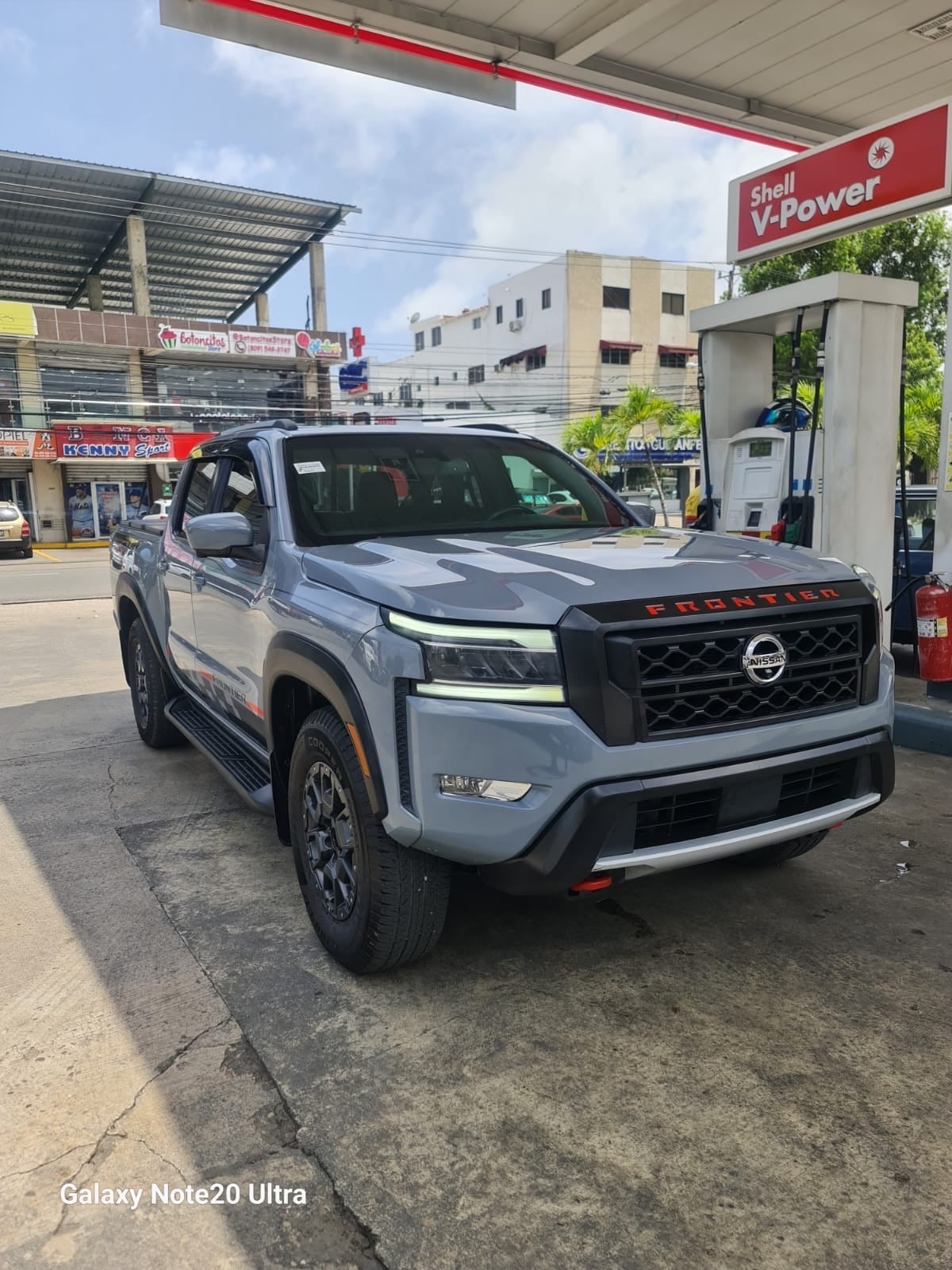 Nissan Frontier Pro-4X 2022 en venta - vista principal
