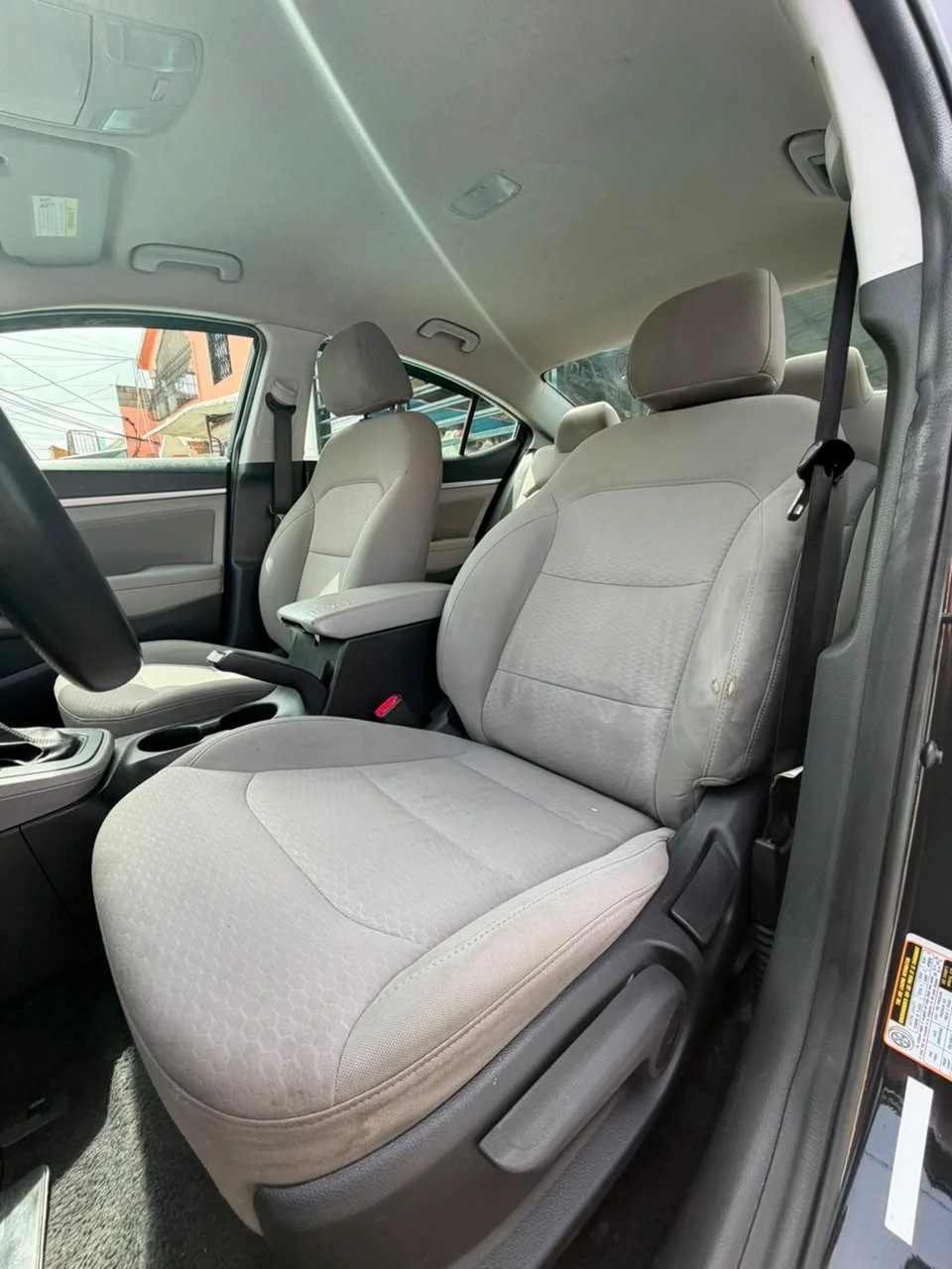 Hyundai Elantra SE 2020 - foto 7 de 7