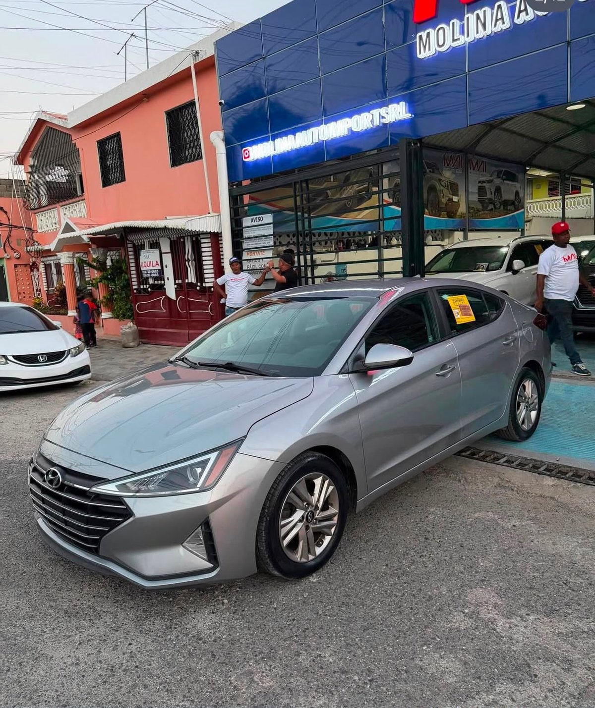 Hyundai Elantra SEL 2020 - foto 2 de 6