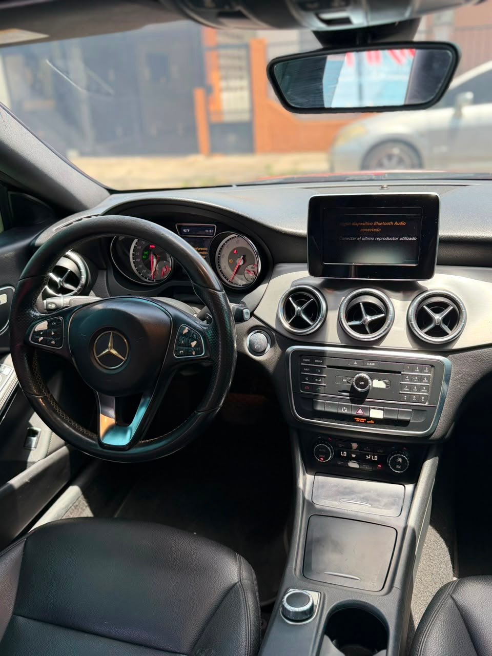 Mercedes Benz CLA 250 2015 - foto 10 de 10