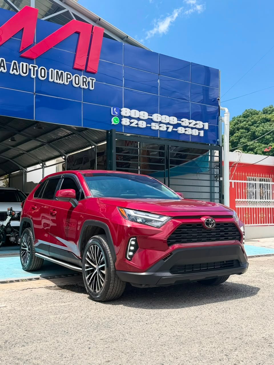 Toyota RAV4 LE 2025 - foto 2 de 9