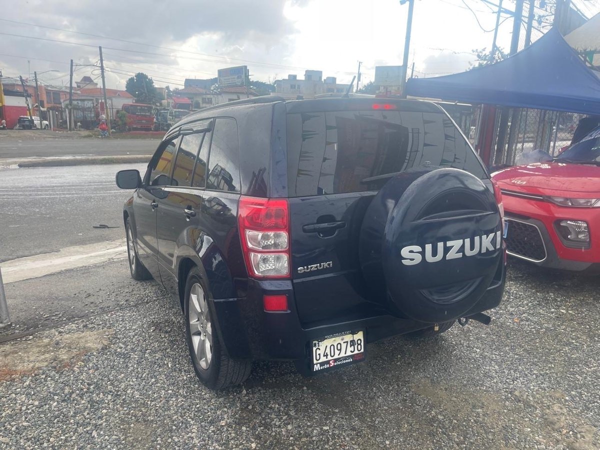 Suzuki Vitara GL+ 2011 - foto 9 de 9