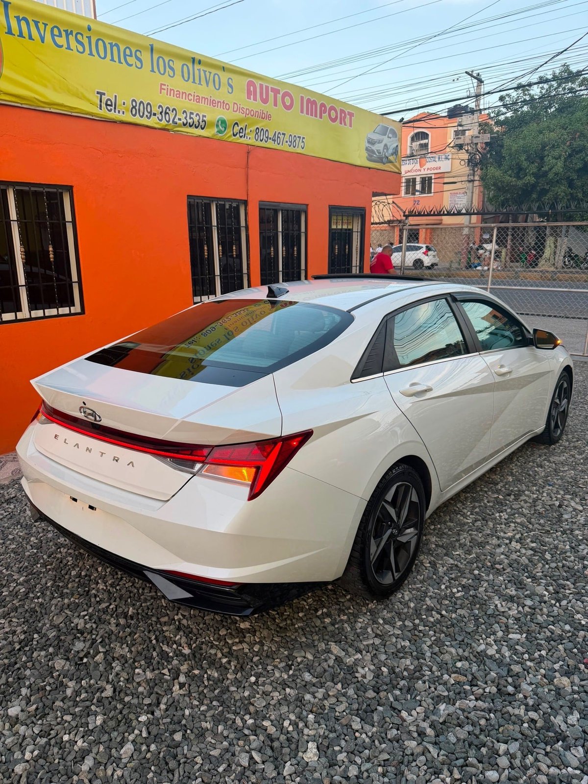 Hyundai Elantra SEL w/Premium Pkg 2022 - foto 2 de 12