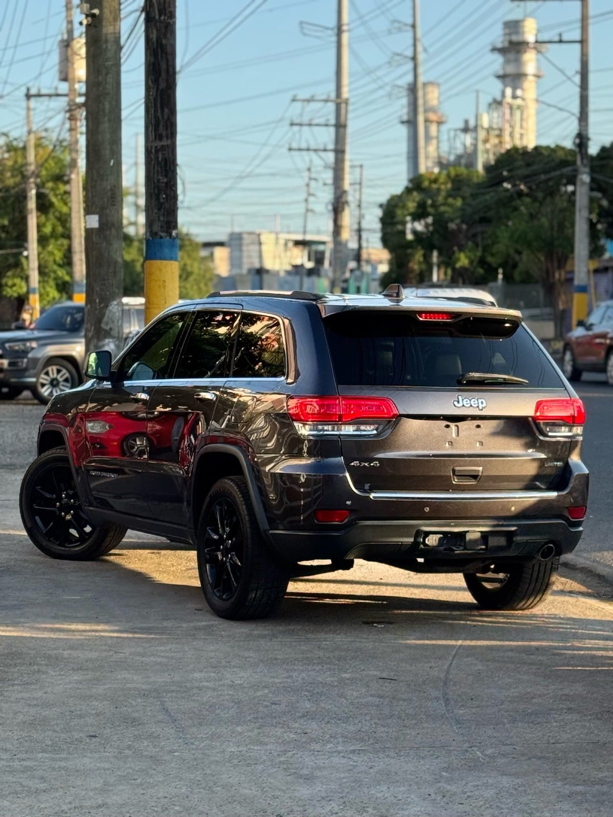 Jeep Grand Cherokee Limited 4x4 2016 - foto 2 de 20