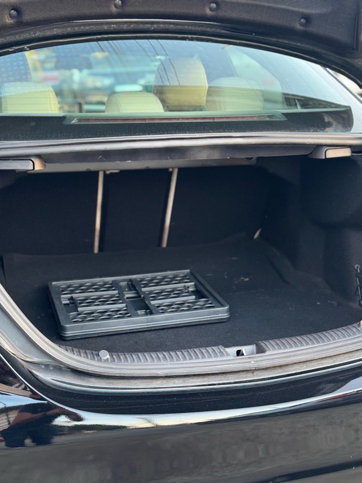 Mercedes Benz C 300 4 Matic 2018 - foto 16 de 16