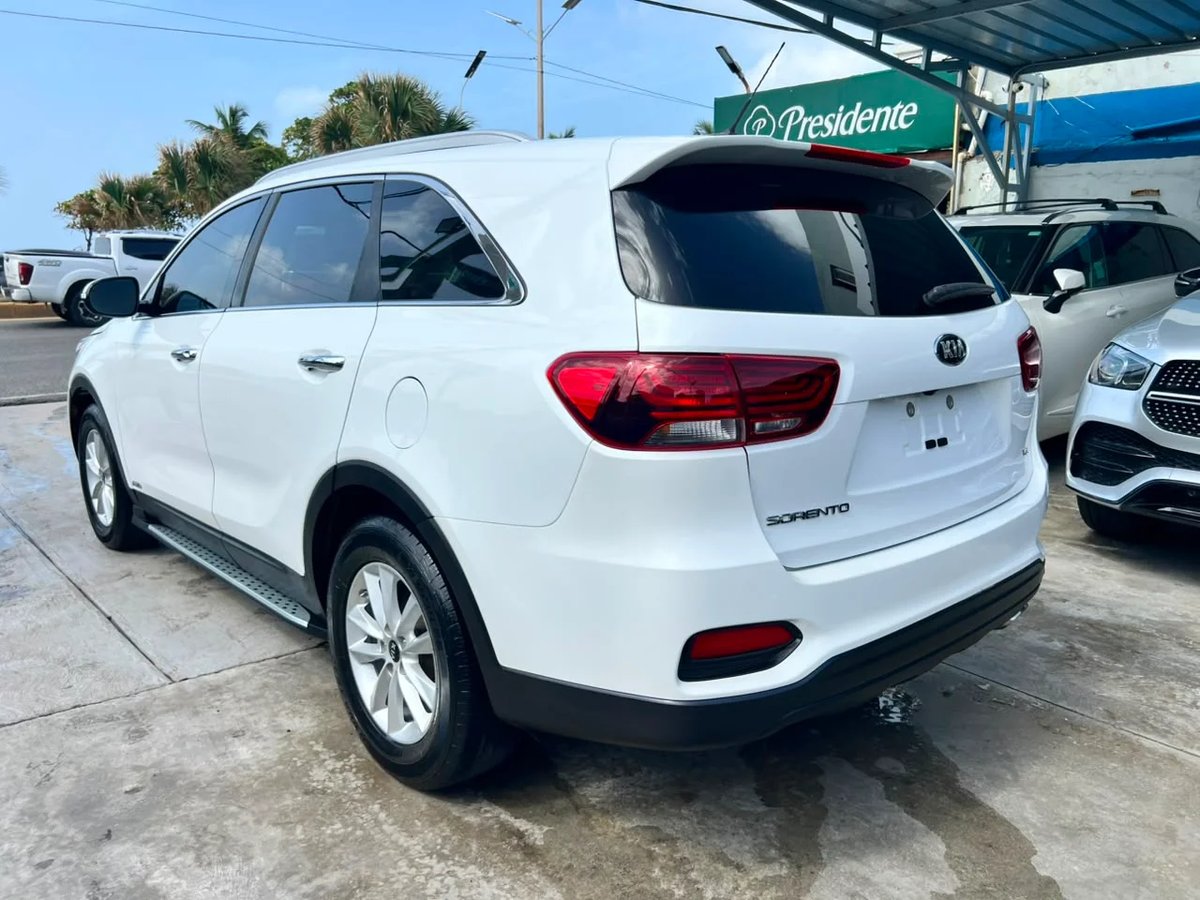 Kia Sorento LX 2020 - foto 2 de 12