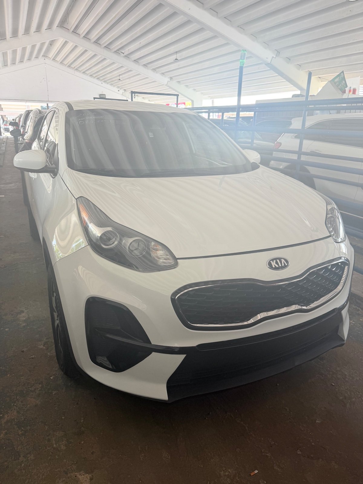 Kia Sportage LX 2020 - foto 2 de 3
