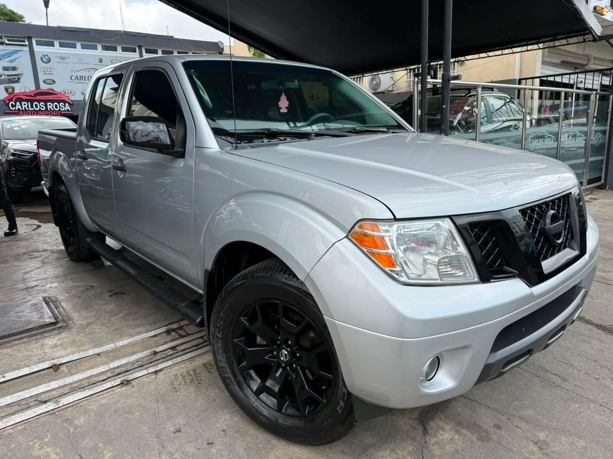 Nissan Frontier SV 2020 - foto 2 de 11