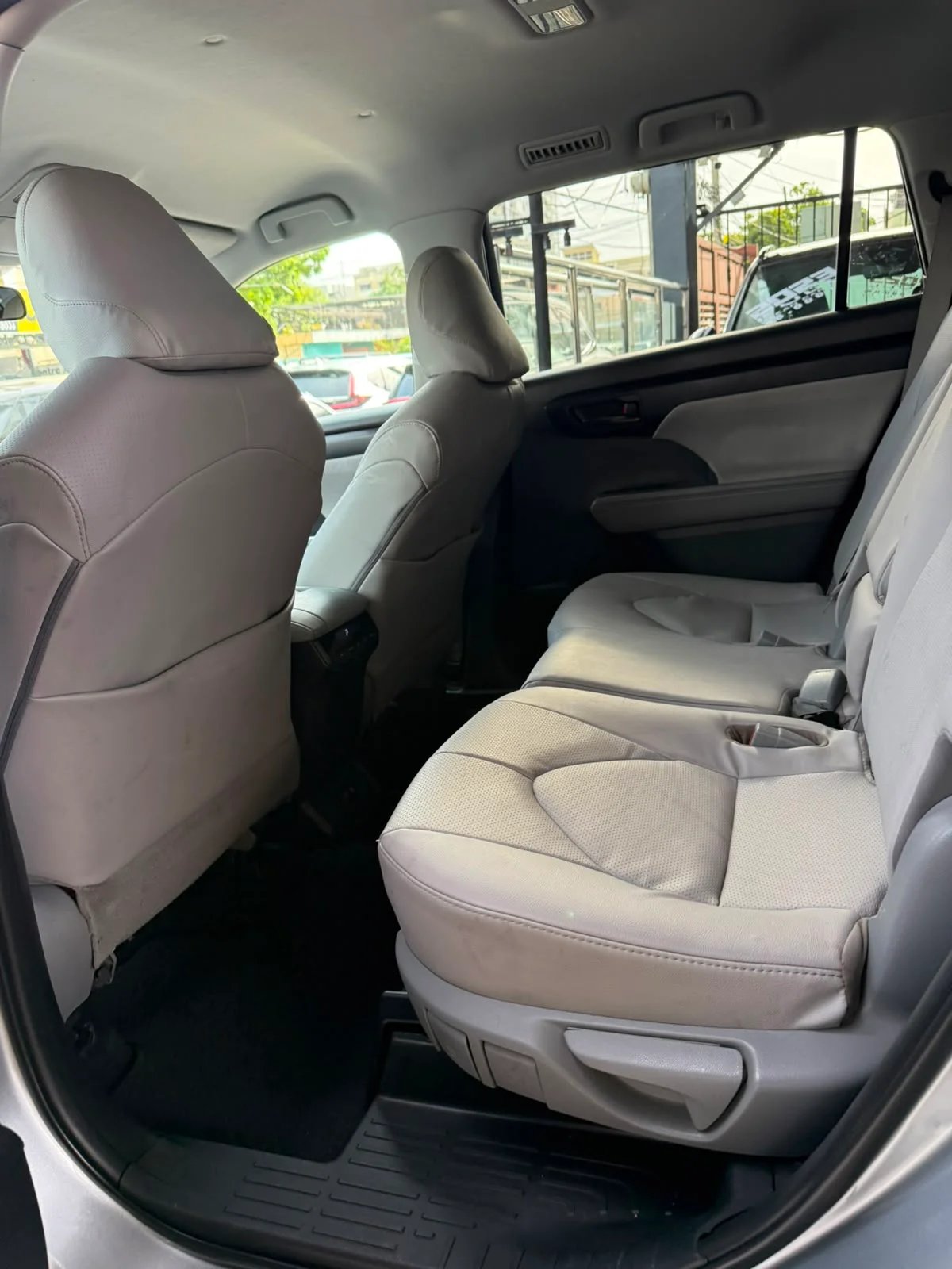 Toyota Highlander LE 2020 - foto 11 de 11