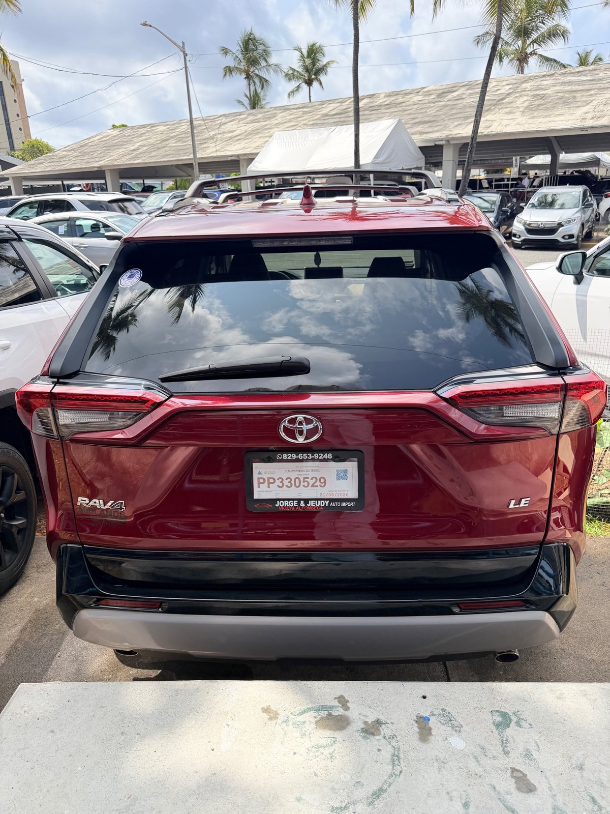 Toyota RAV4 2025 - foto 5 de 5