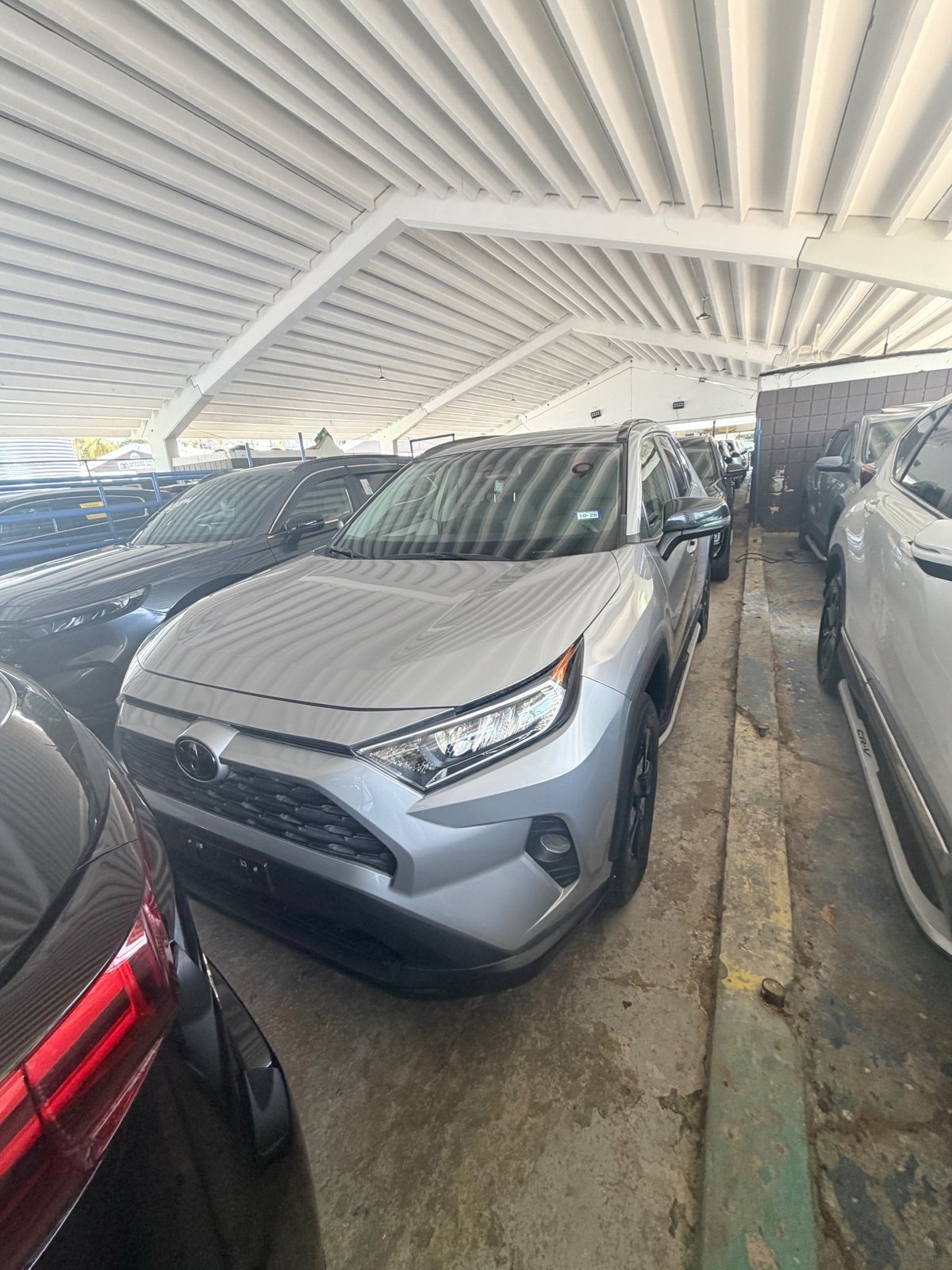 Toyota RAV4 XLE 2020 en venta - vista principal