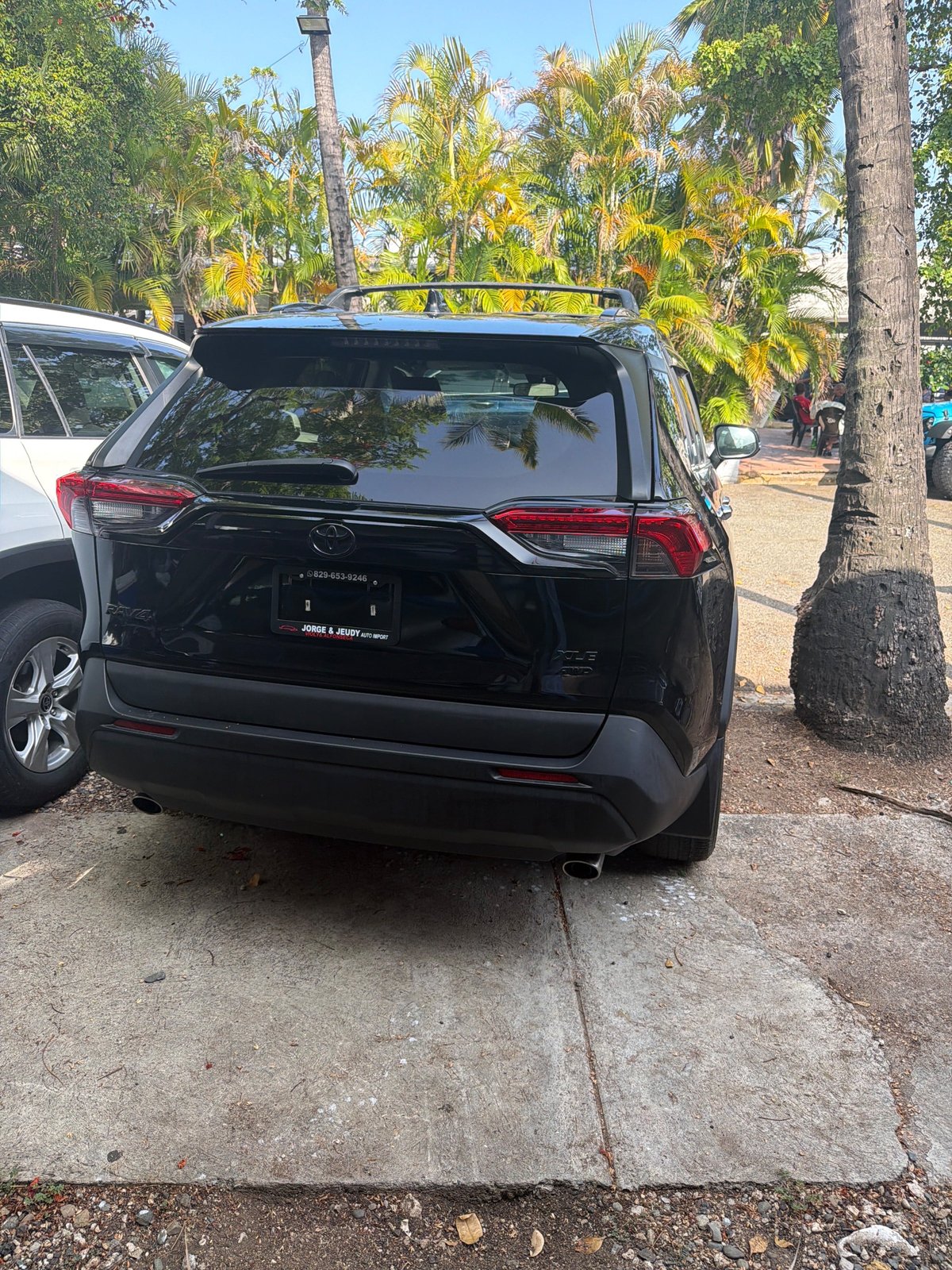 Toyota RAV4 XLE 2021 - foto 4 de 4
