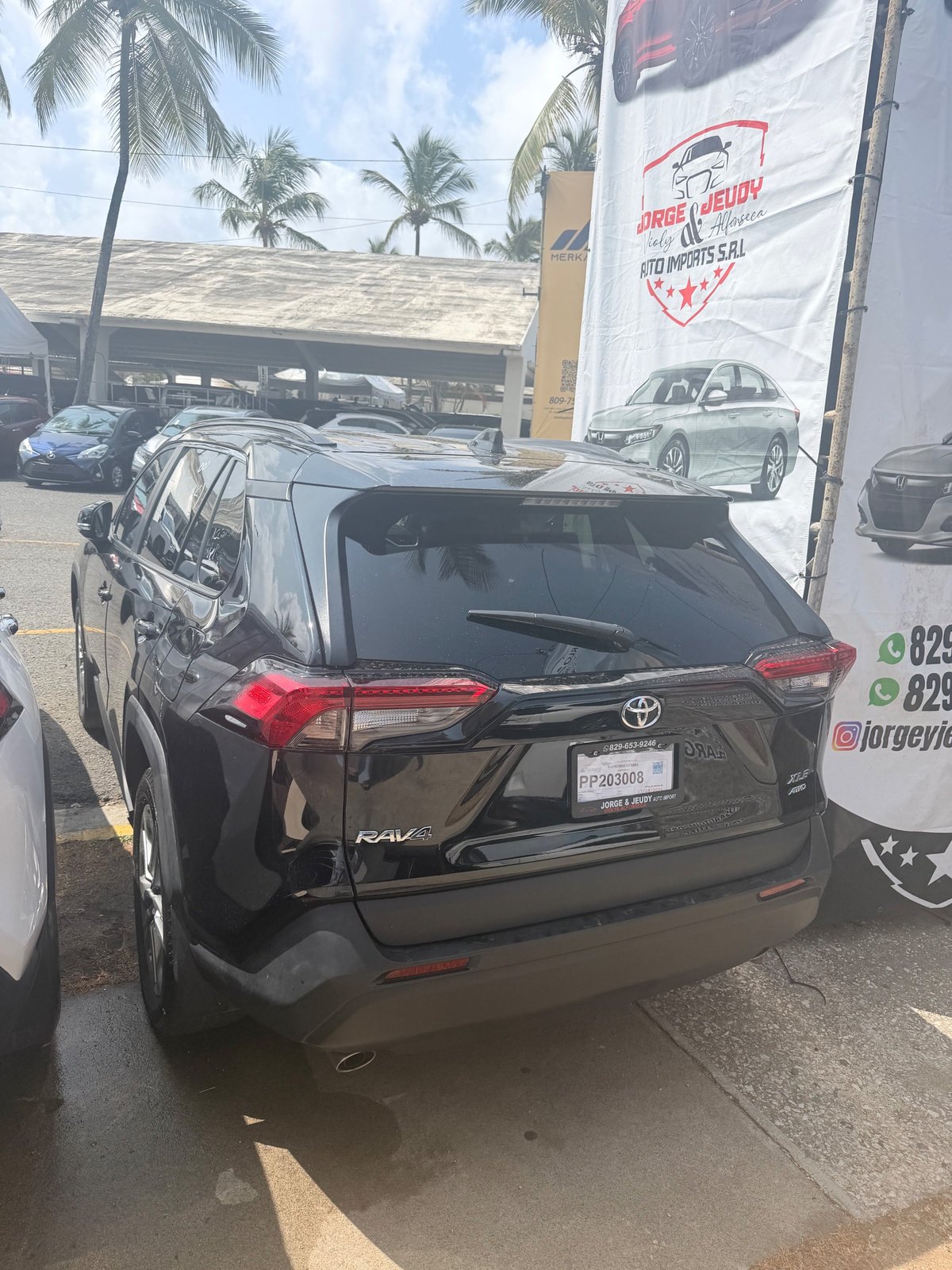 Toyota RAV4 XLE Premium 2024 - foto 3 de 3