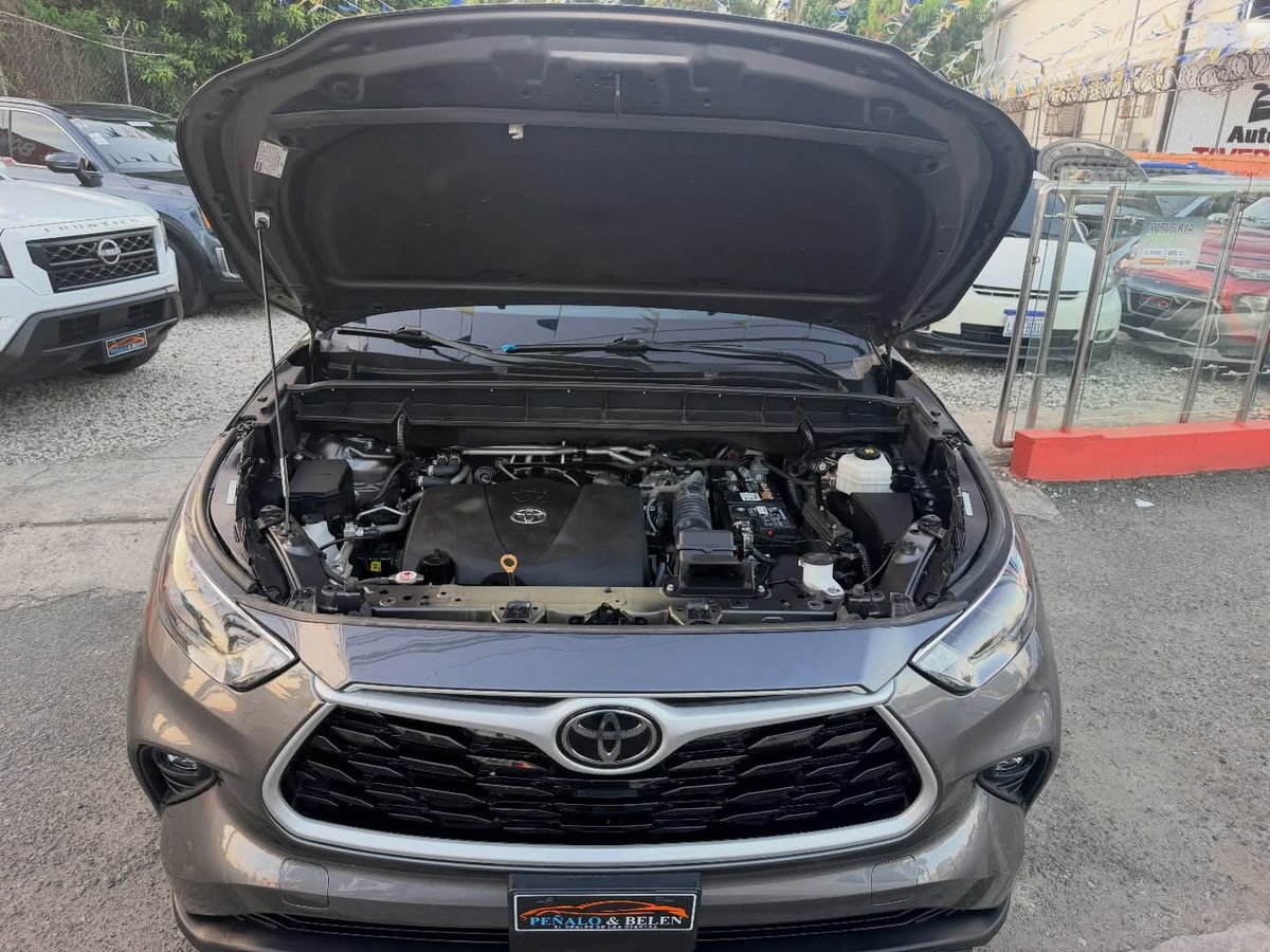 Toyota Highlander LE Plus 2022 - foto 10 de 10