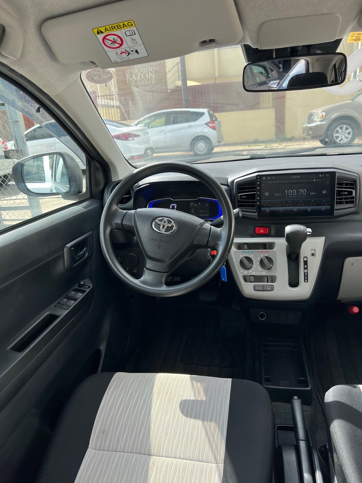 Toyota Pixis 2020 - foto 8 de 8