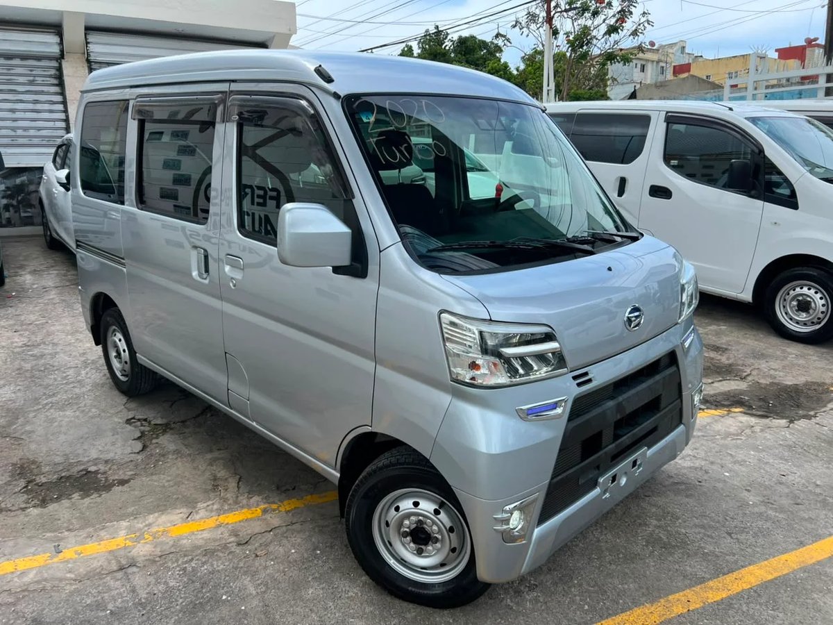 Daihatsu Hijet 2020 - foto 2 de 10