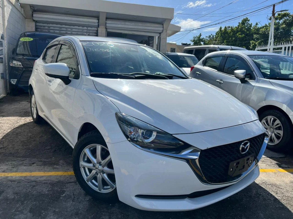 Mazda 2 2020 - foto 2 de 11