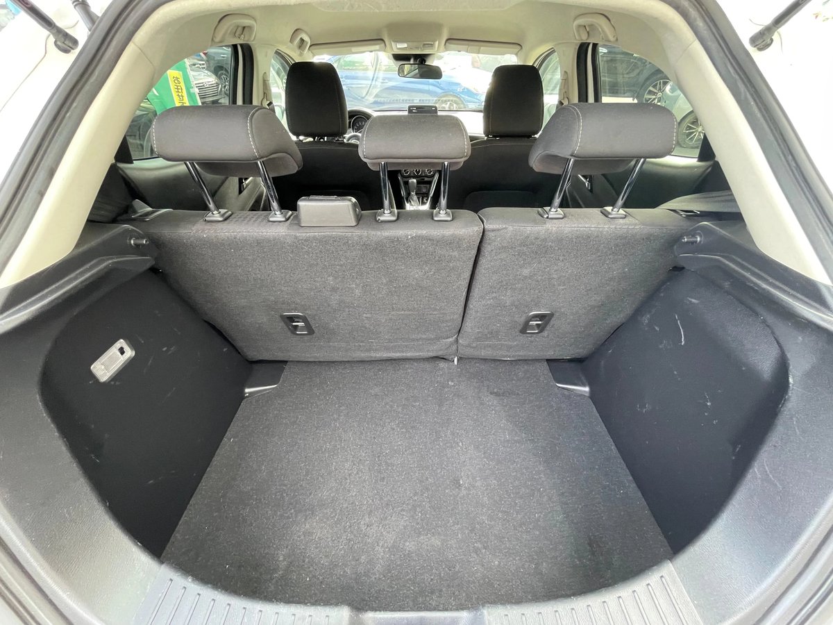 Mazda Demio 2019 - foto 12 de 12