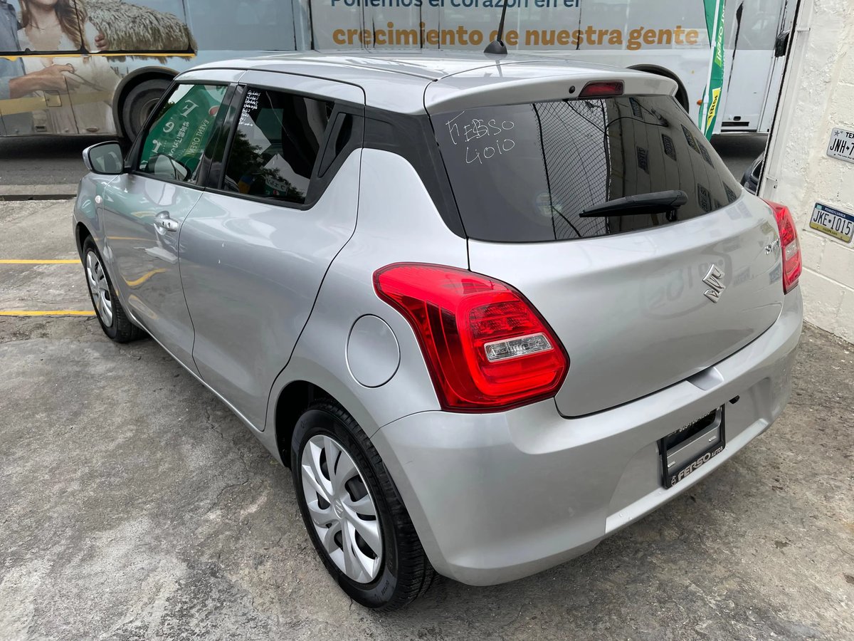 Suzuki Swift 2020 - foto 8 de 8